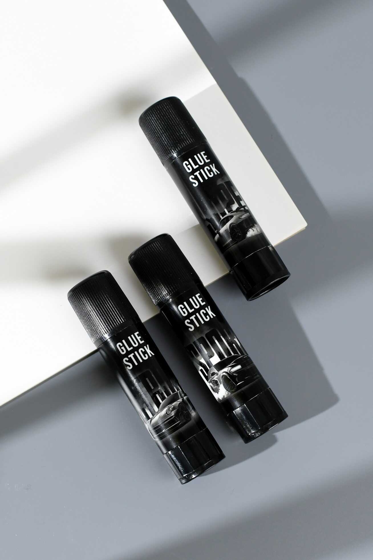 Клей-карандаш феникс+ "форсаж" 8г pvp асс-т