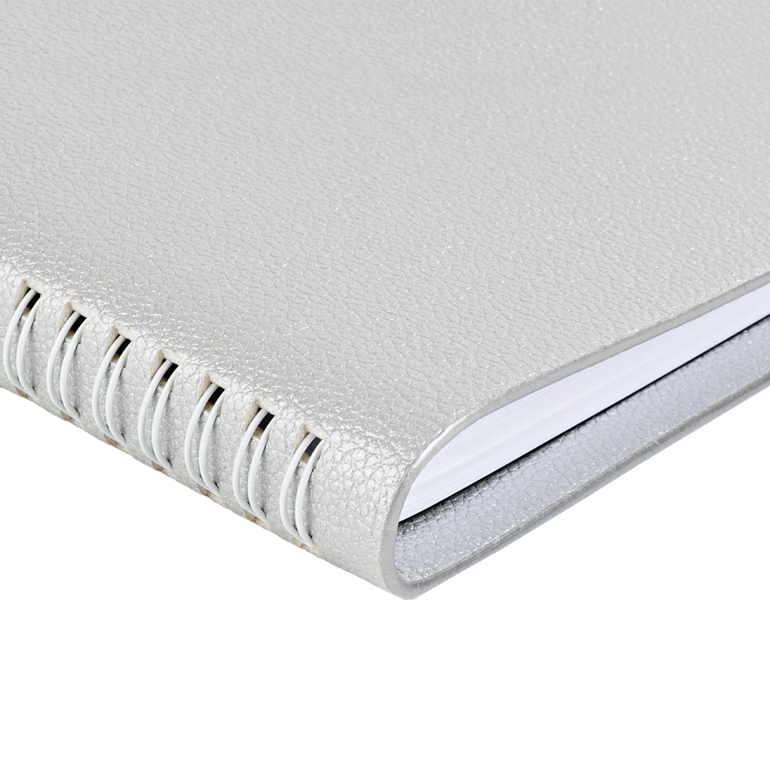 Ежедневник недатир. а5 bruno visconti "torino" серебряный,гребень,с хлястиком на кнопке,кож.зам.