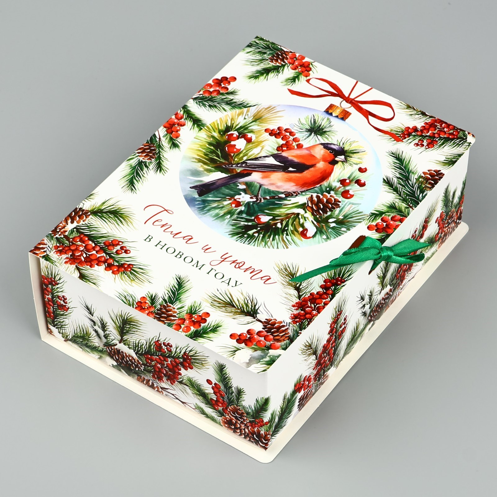 Коробка "снегири" 21х15х7см