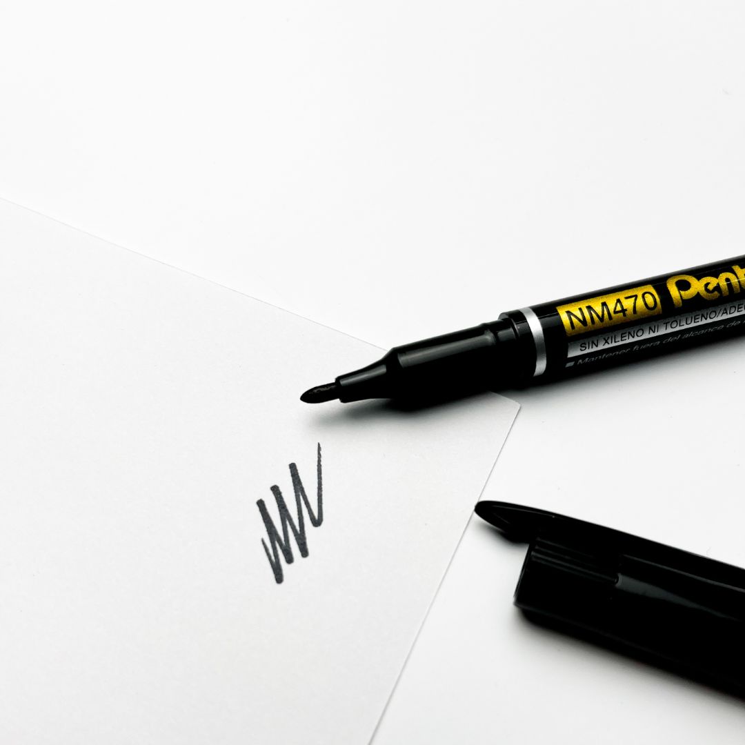 Маркер перманентный pentel "medium point" чёрный 1,0мм