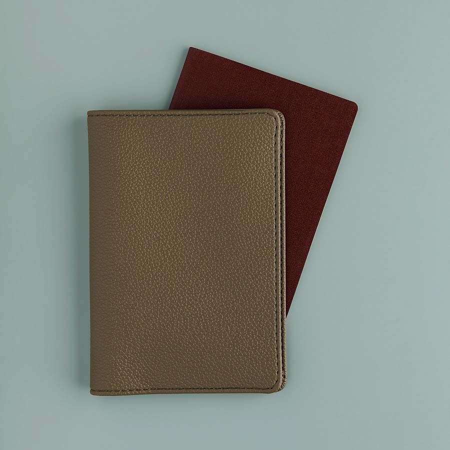 Обложка д/паспорта кож.зам. оливковая