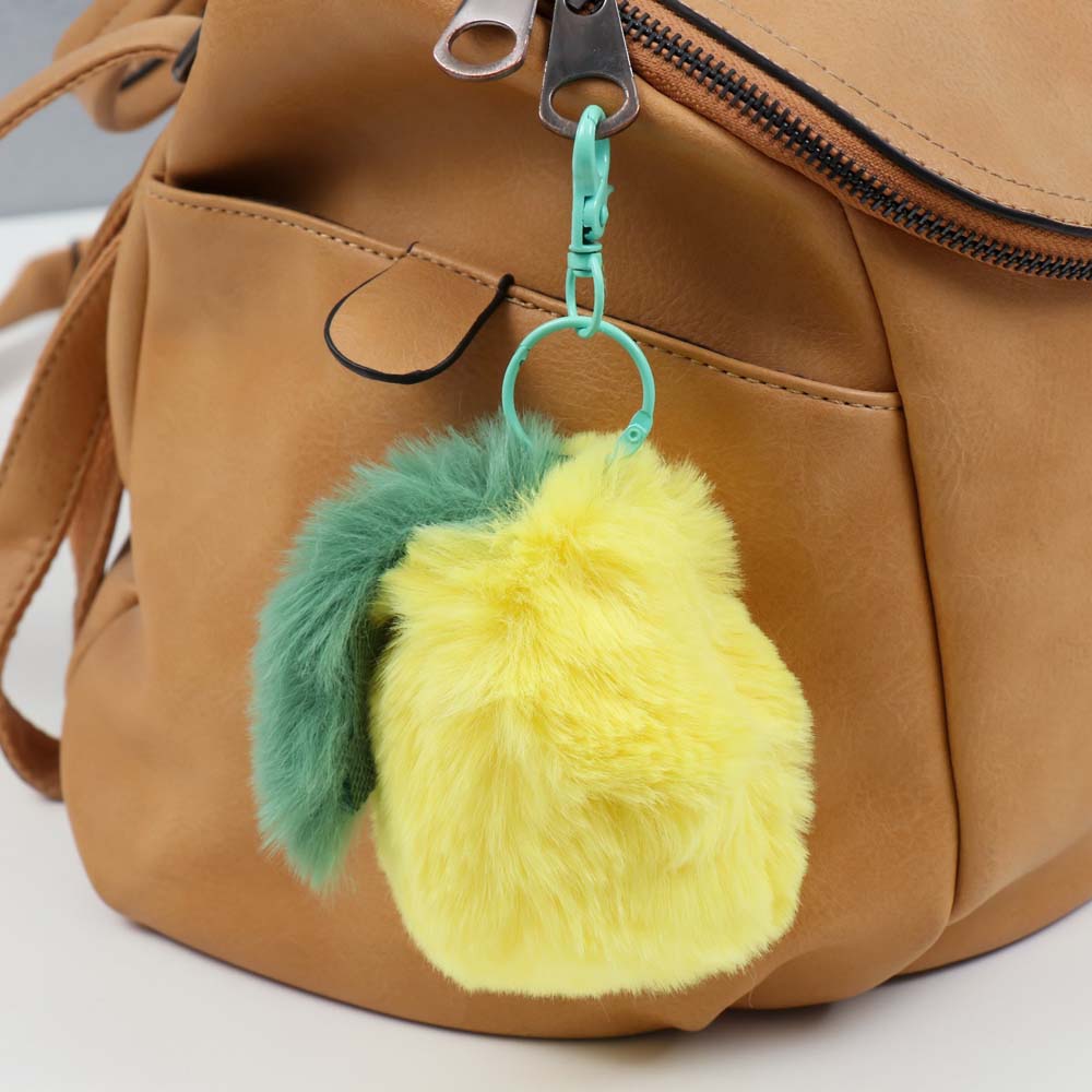 Брелок "пушистик. груша желтая" 5,5х8х11,6см