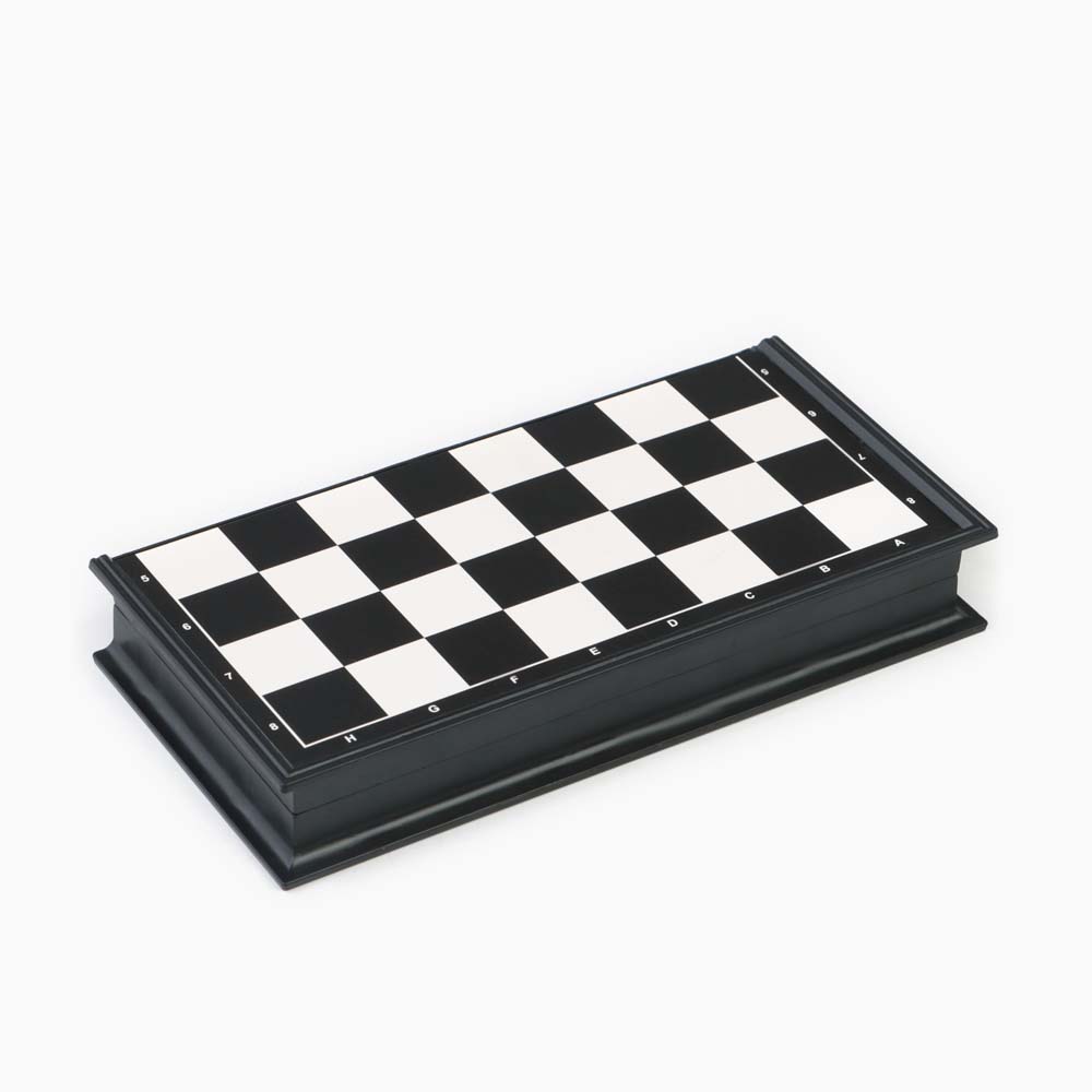 Игра шахматы классические