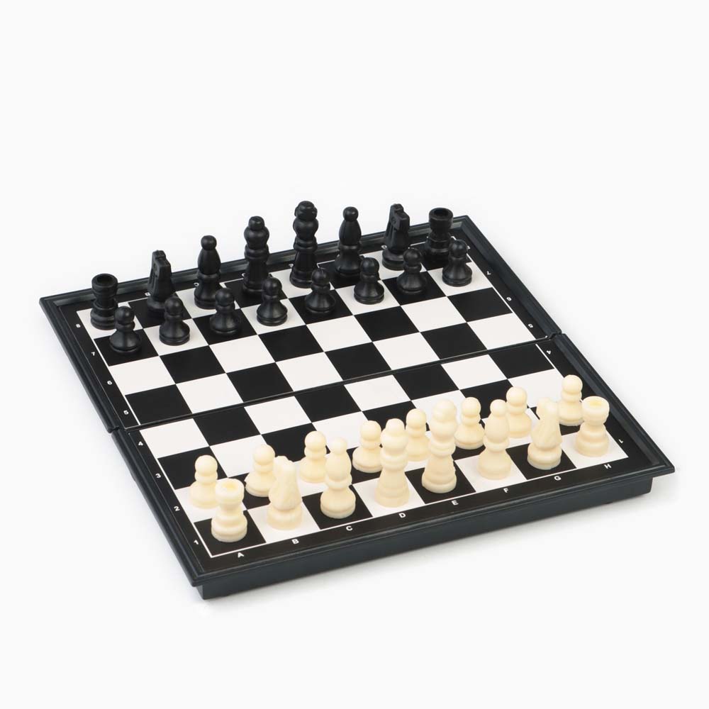 Игра шахматы классические