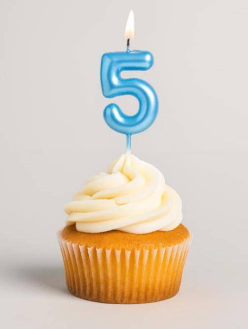 Свеча для торта цифра 5 "azure glow"