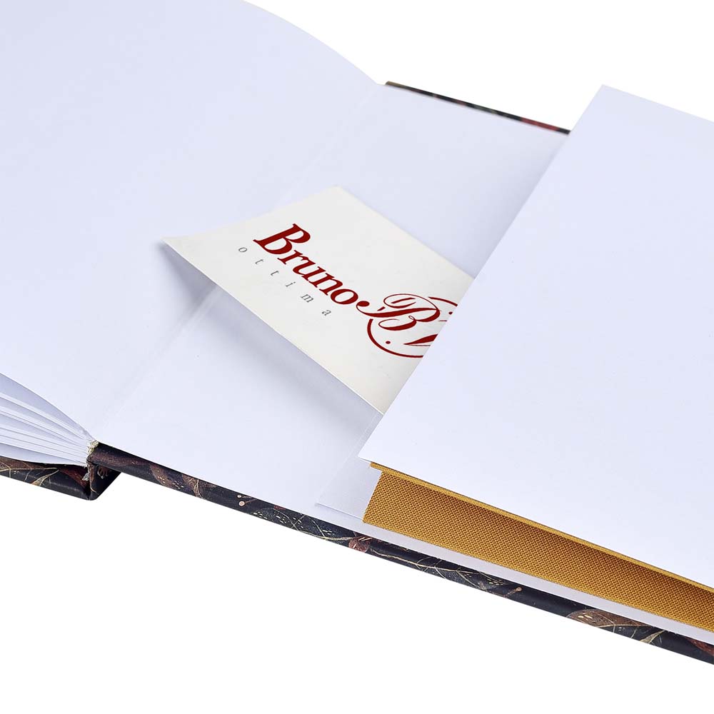 Скетчбук 213х146мм 80л. "flora. гранат" белый (bruno visconti) резинка