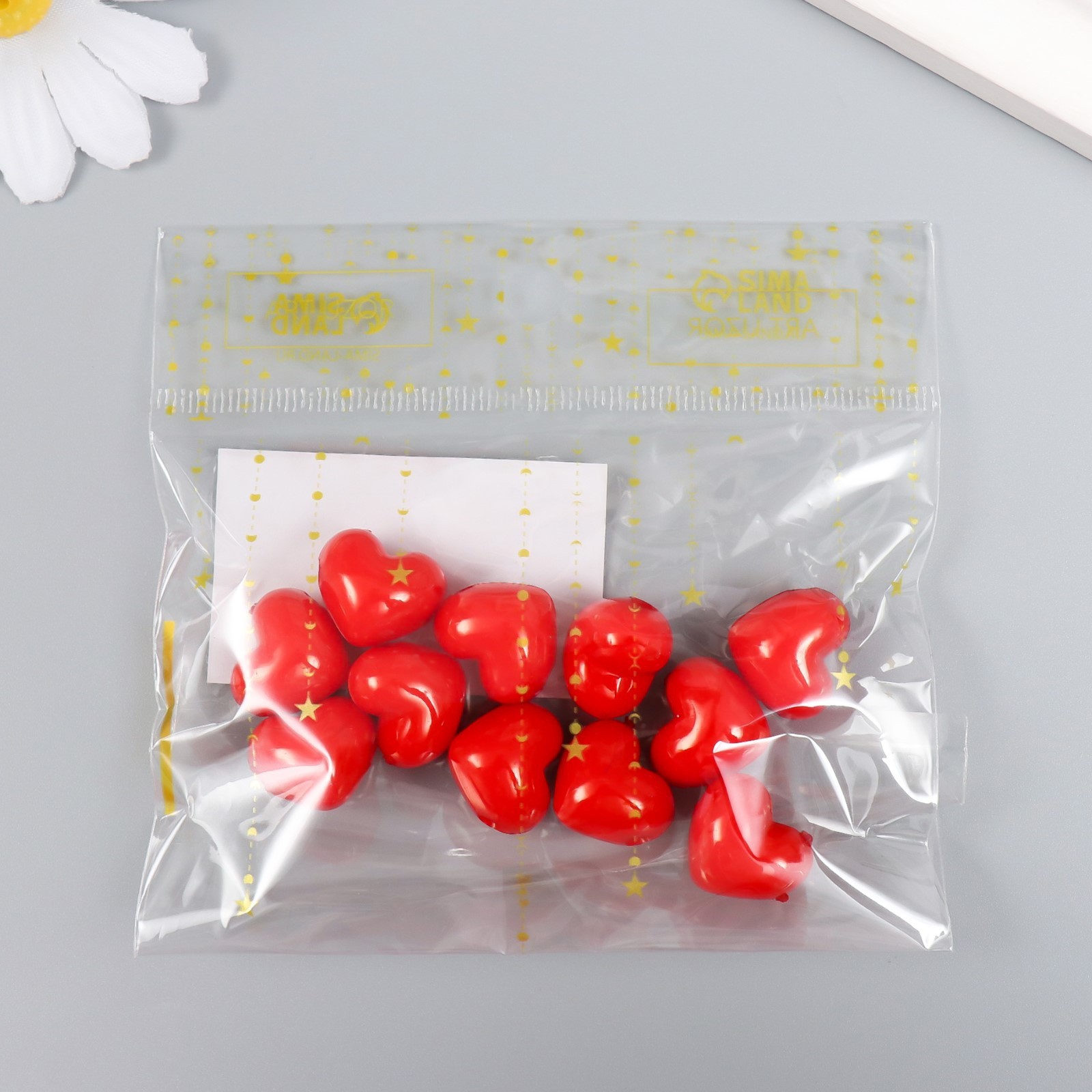 Бусины "сердца алые" 1,5см 16гр пластик