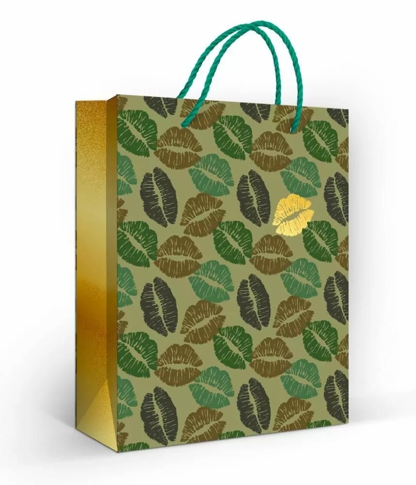 Пакет подарочный "золотой поцелуй" (18х22см)