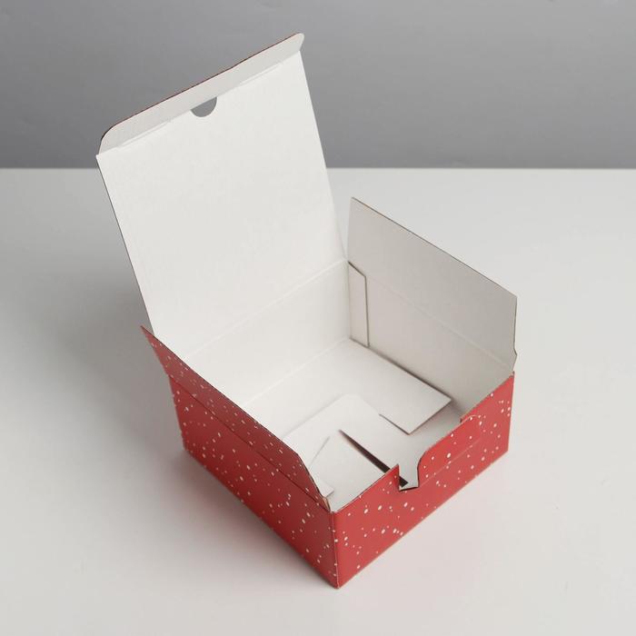 Коробка "зимний город" 15х15х7см