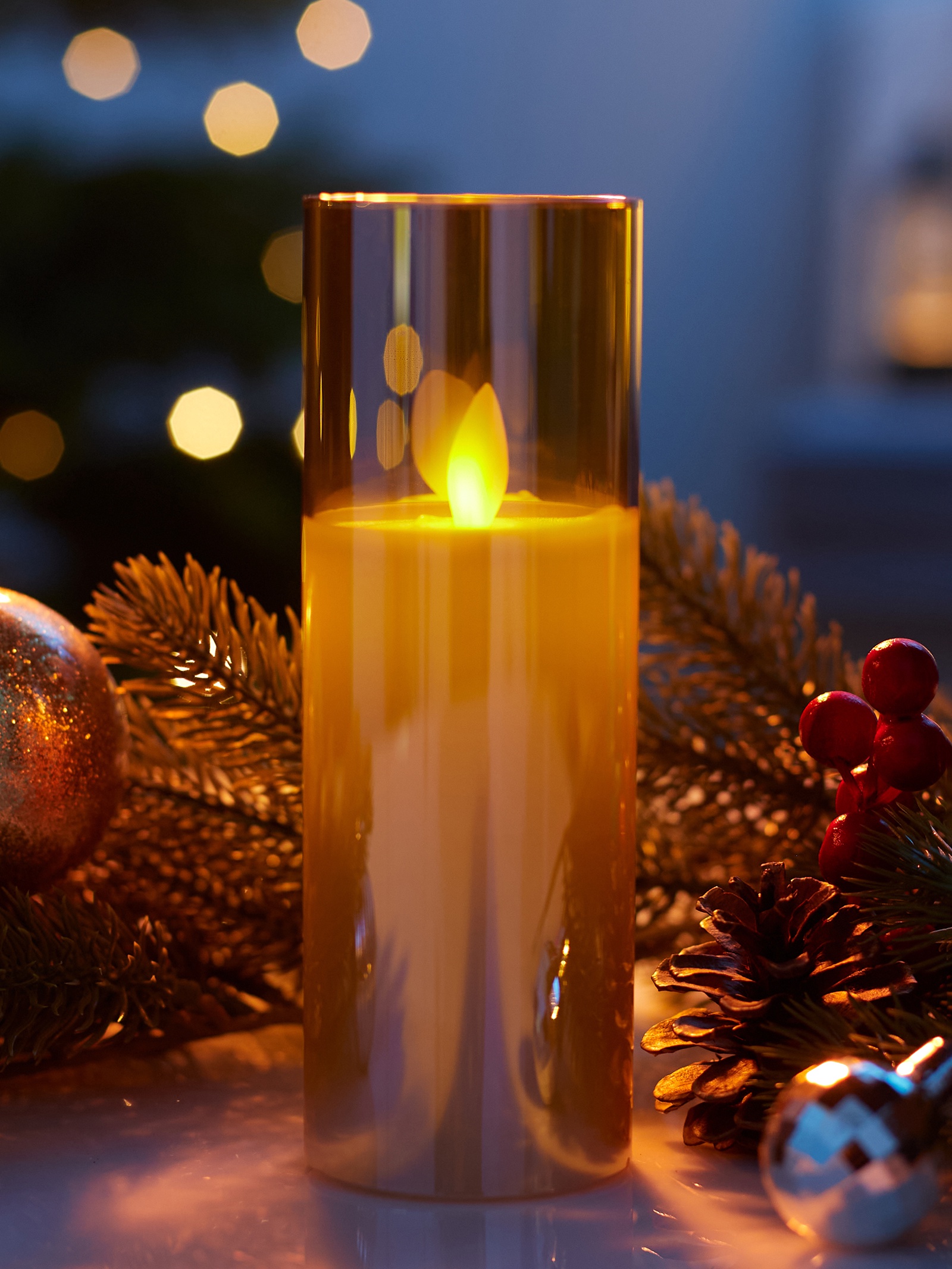 фигура светодиодная свеча "золотистая" 16х5,5см на батарейках Фигура светодиодная свеча "золотистая" 16х5,5см на батарейках