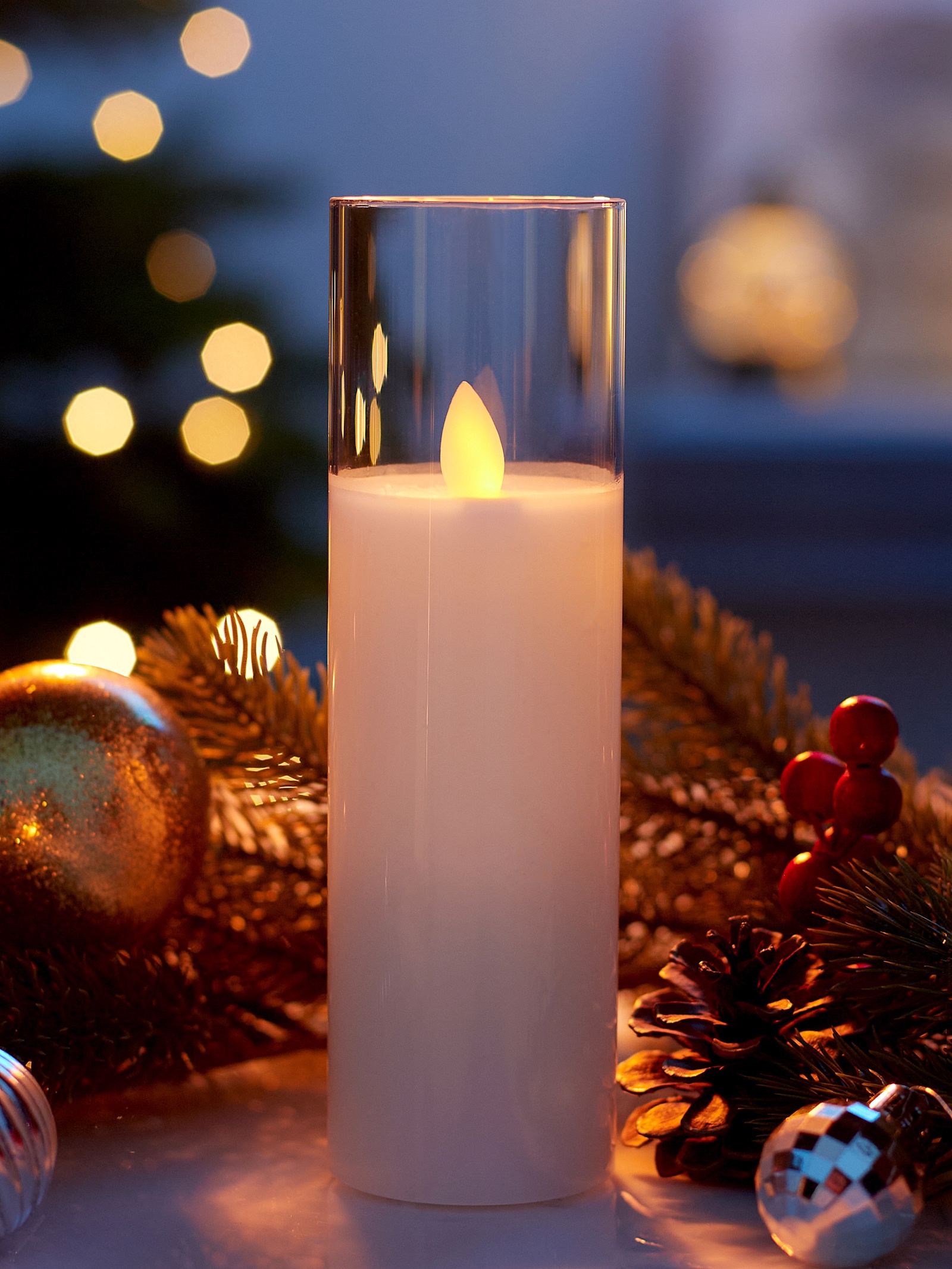 фигура светодиодная свеча "белая" 18х5,5см на батарейках Фигура светодиодная свеча "белая" 18х5,5см на батарейках