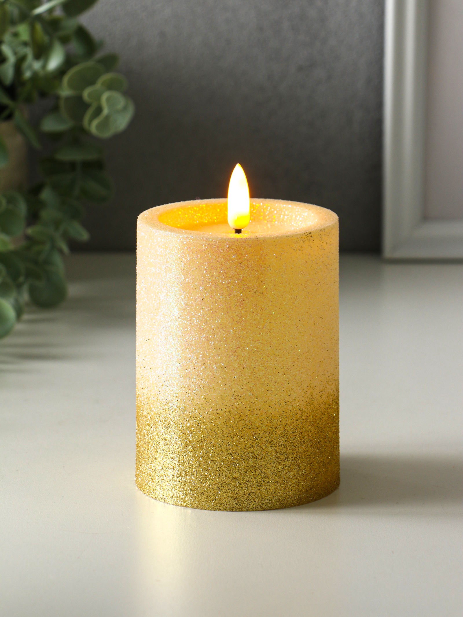 Фигура светодиодная свеча "блёстки" 7,5х7,5х10см на батарейках